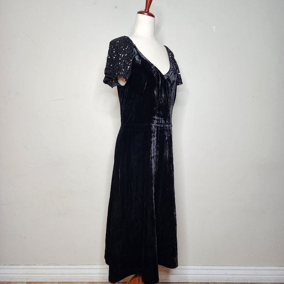 NWT Talbots Sequin Sleeve Black Velvet Fit n Flare Dress Size 6 - Picture 6 of 16